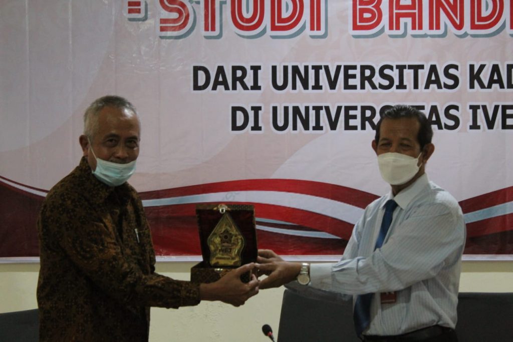 Tindak Lanjuti Kerjasama, Universitas Kadiri Kunjungi Universitas Ivet